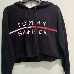 Tommy Hilfiger cropped hoodie